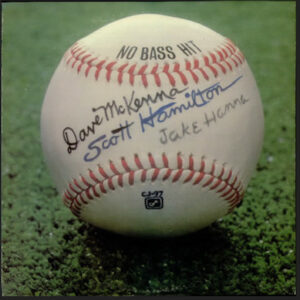 Dave McKenna · Scott Hamilton · Jake Hanna ‎– No Bass Hit