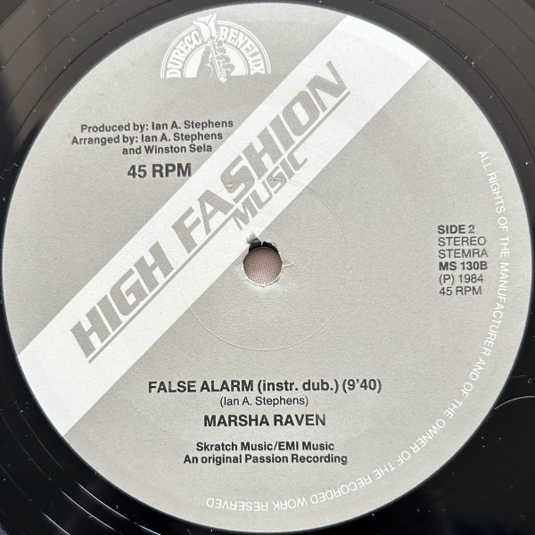 Marsha Raven – False Alarm - Afbeelding 3